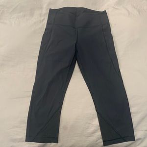 LULU LEMON SPORTS LEGGINGS